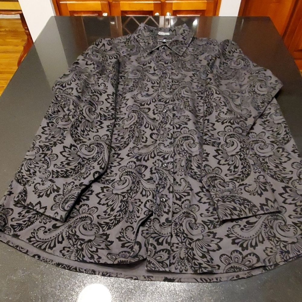 Black dress long sleeve shirt